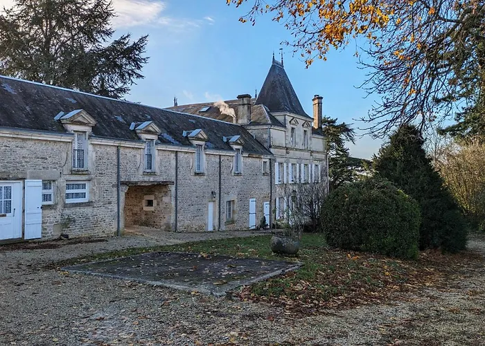 Chateau De Sauge