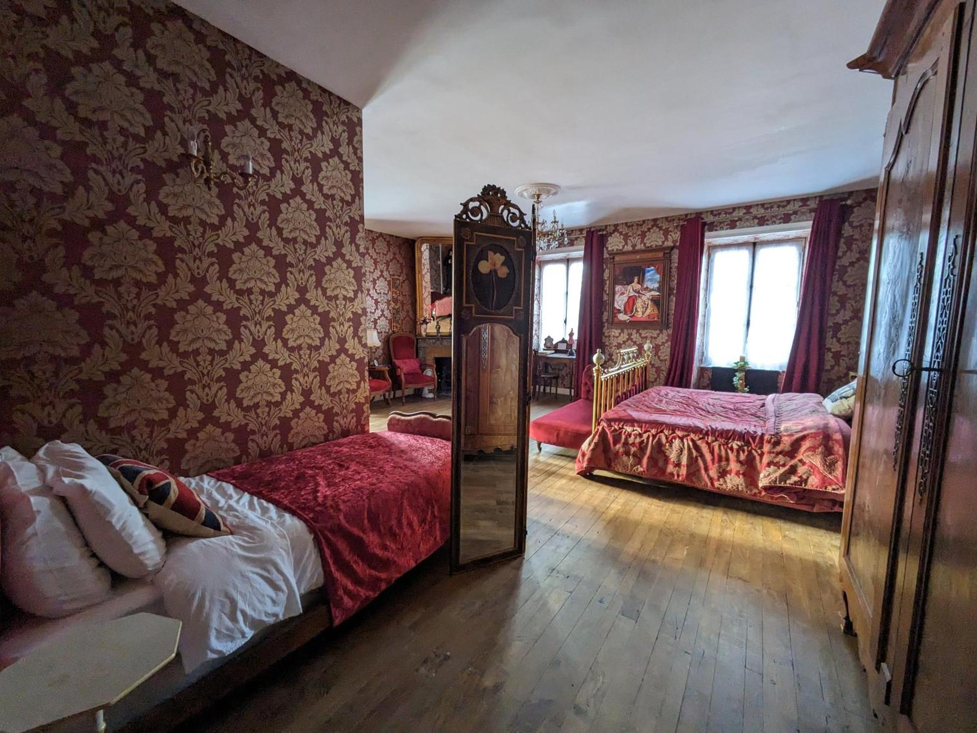 Habitación en casa particular Chateau De Sauge *